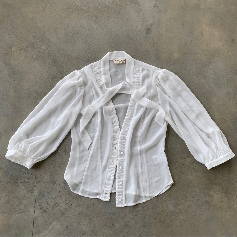 SOLD❤️🔥 La Simone Neck Tie Blouse 👚 - Picture 1 of 6